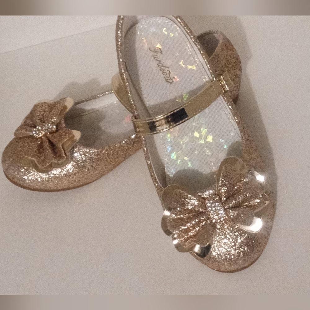 NEW Girls Gold Glitter Dress Shoes size 12.5